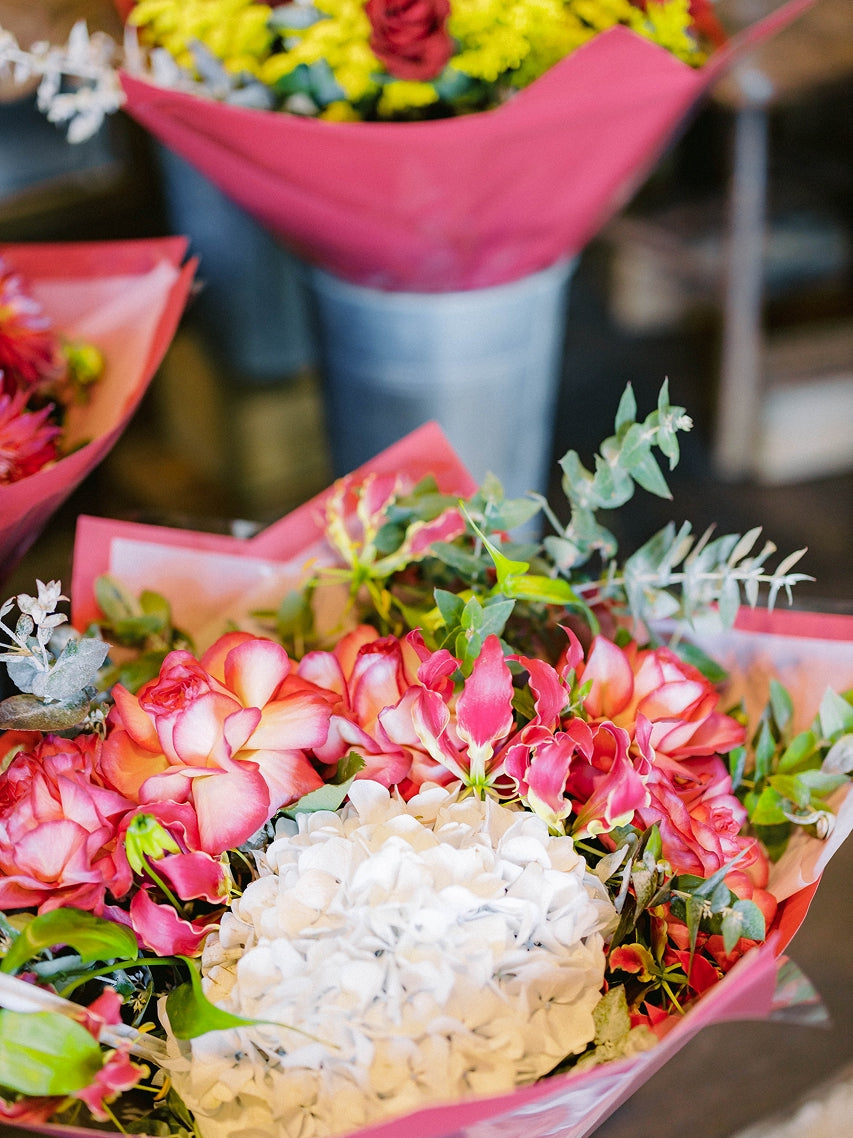 Anniversary Flower Delivery Melbourne | Florists' Choice